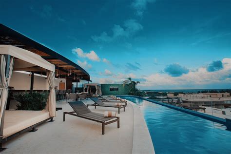 hotels near riviera country club|Hotels Near Riviera Country Club .
